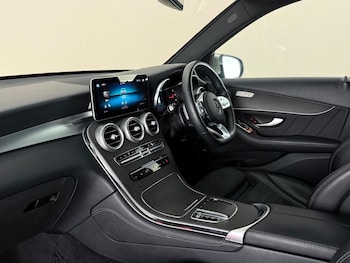 Used Mercedes-Benz GLC 2019 for sale - 79533704: Photo