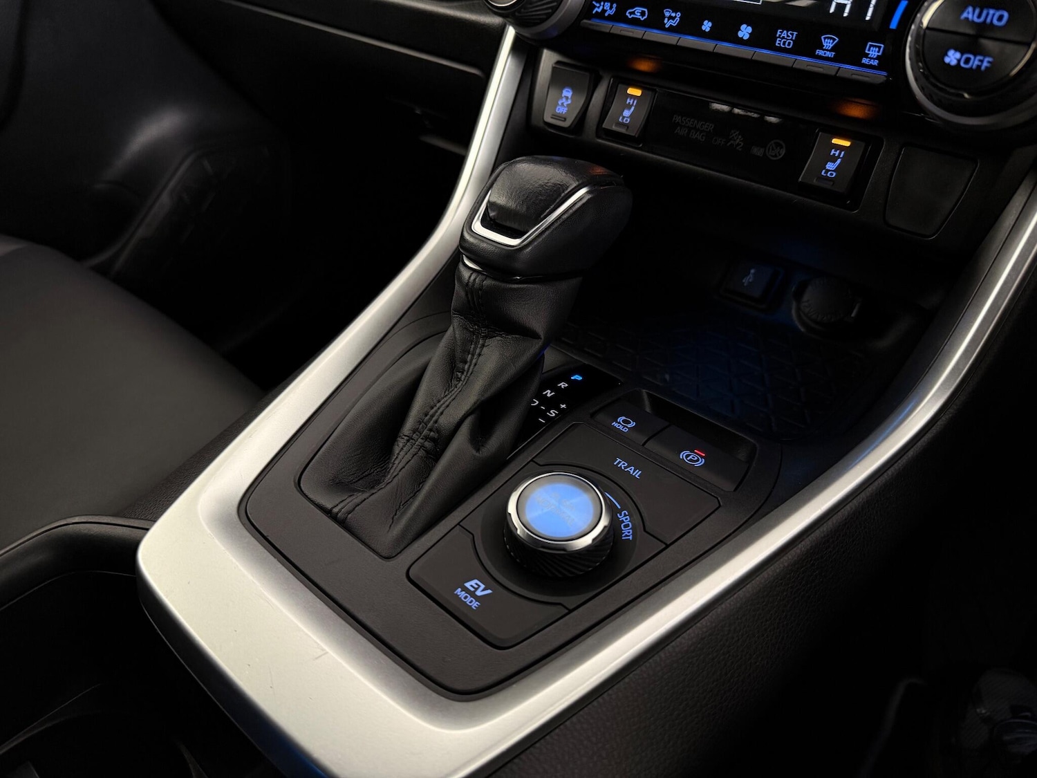 Used Toyota RAV4 2022 for sale - 77243572: Photo 29