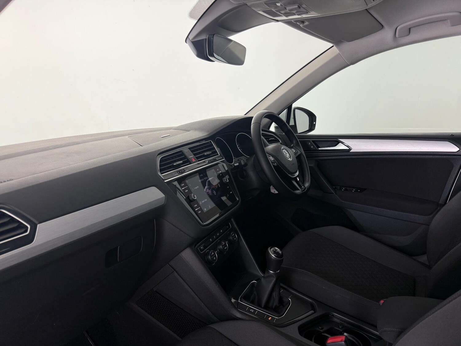 Used Volkswagen Tiguan 2017 for sale - 77525221: Photo 13