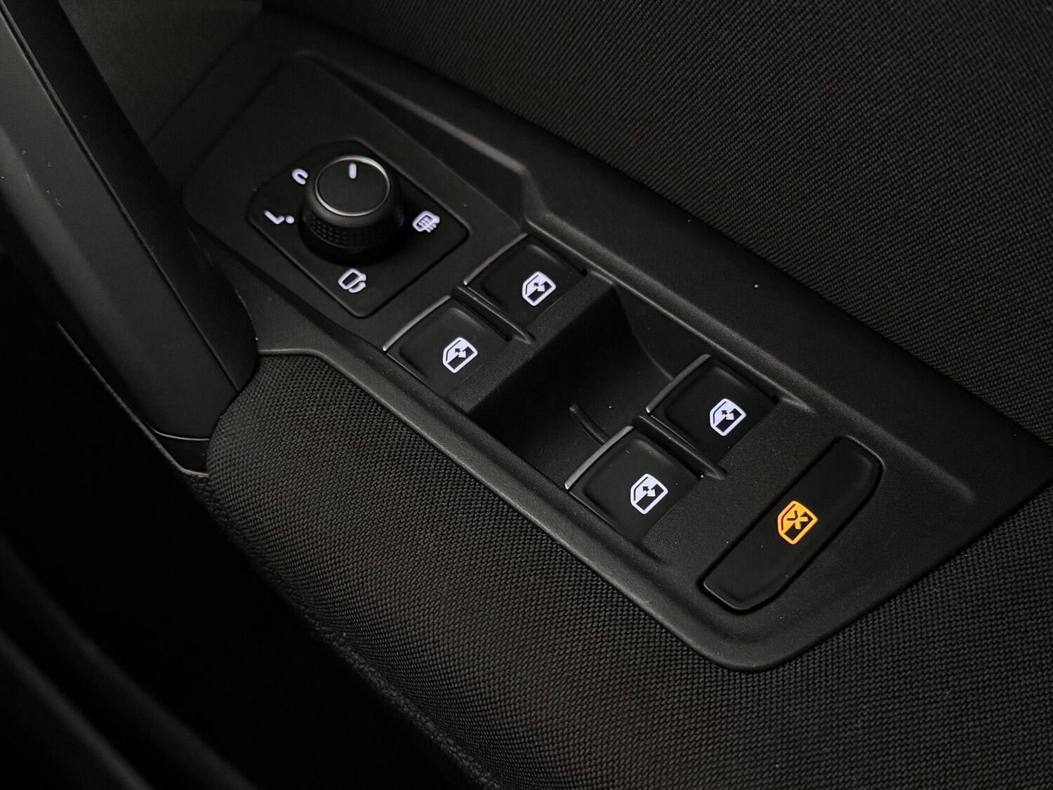 Used Volkswagen Tiguan 2017 for sale - 77525221: Photo 22