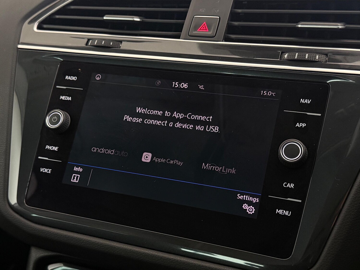 Used Volkswagen Tiguan 2017 for sale - 77525221: Photo 25