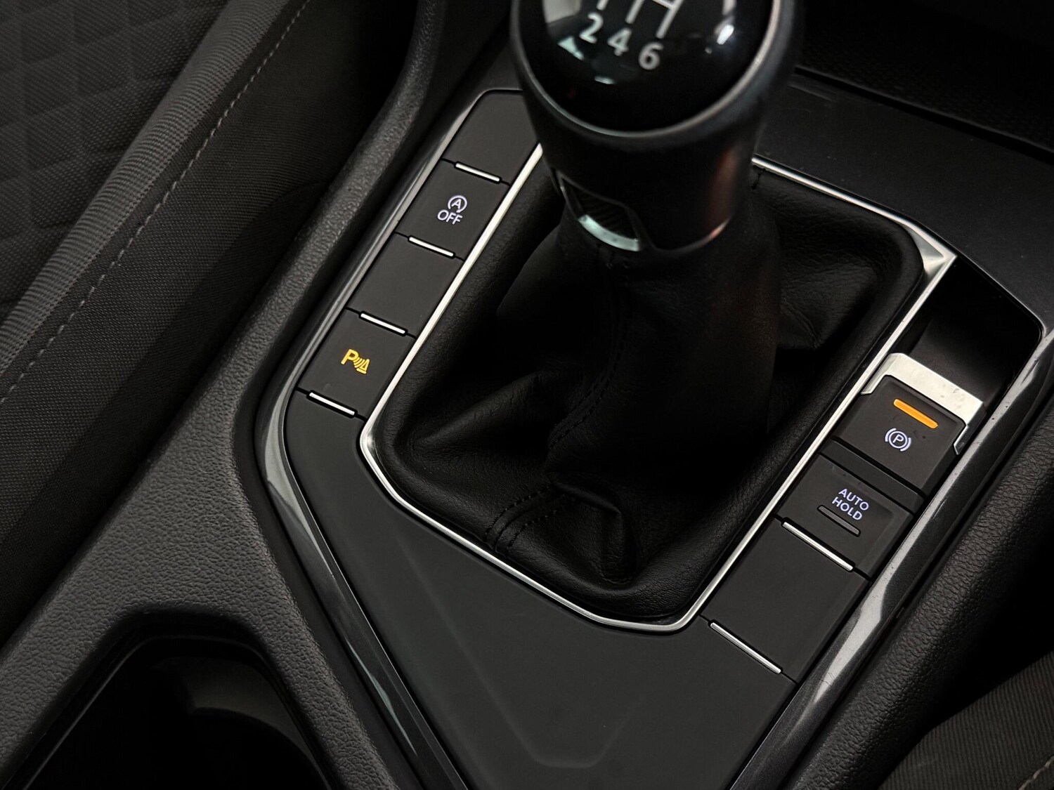 Used Volkswagen Tiguan 2017 for sale - 77525221: Photo 38