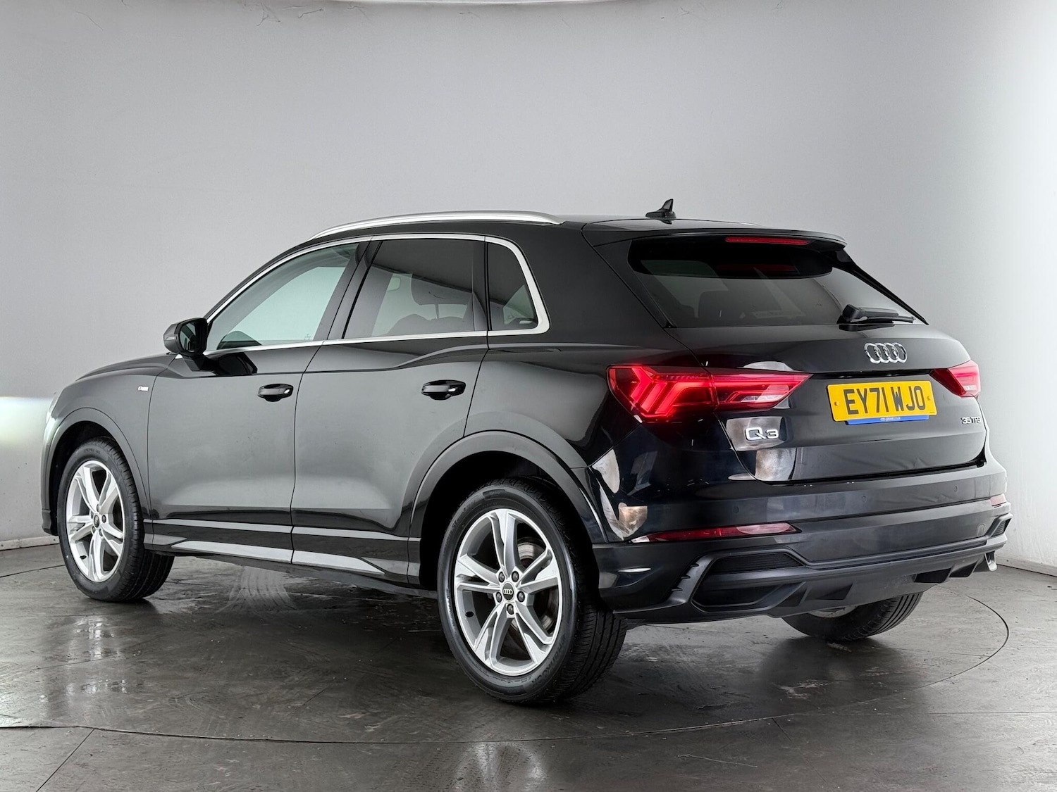 Used Audi Q3 2022 for sale - 77873116: Photo 4