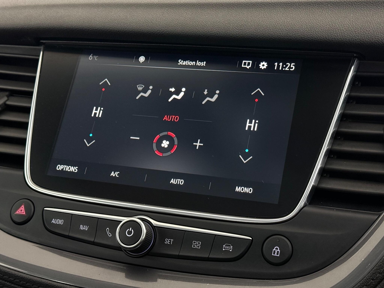 Used Vauxhall Grandland X 2020 for sale - 77182625: Photo 24