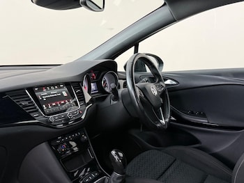 Used Vauxhall Astra 2018 for sale - 79468544: Photo