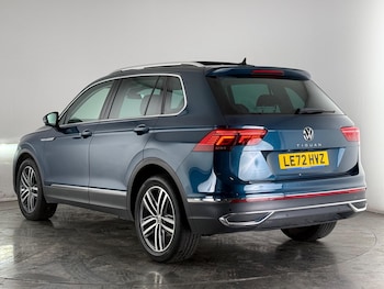 Used Volkswagen Tiguan 2023 for sale - 77909875: Photo