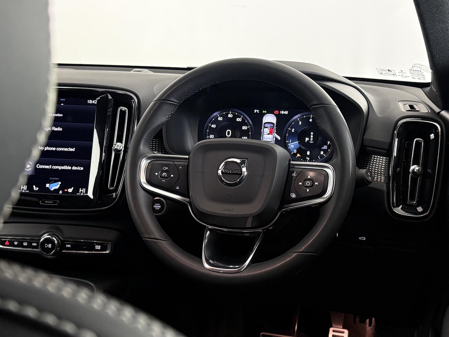 Used Volvo XC40 2022 for sale - 77183069: Photo 17