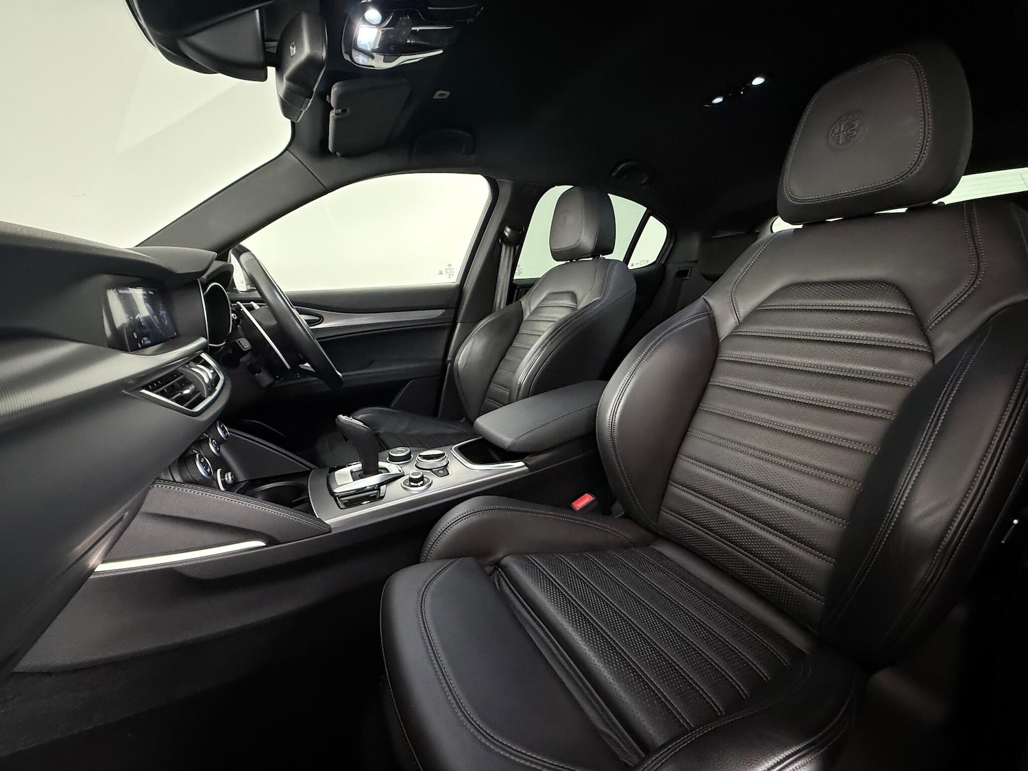 Used Alfa Romeo Stelvio 2021 for sale - 77221690: Photo 13