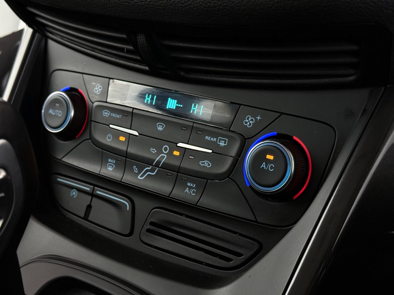 Used Ford C-Max 2018 for sale - 77216556: Photo 35