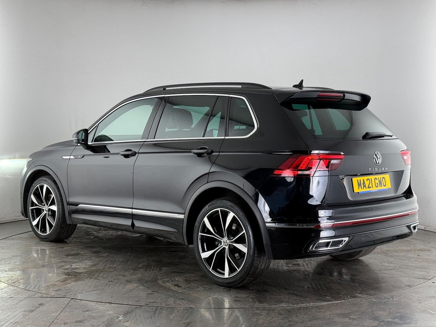 Used Volkswagen Tiguan 2021 for sale - 76467067: Photo 5