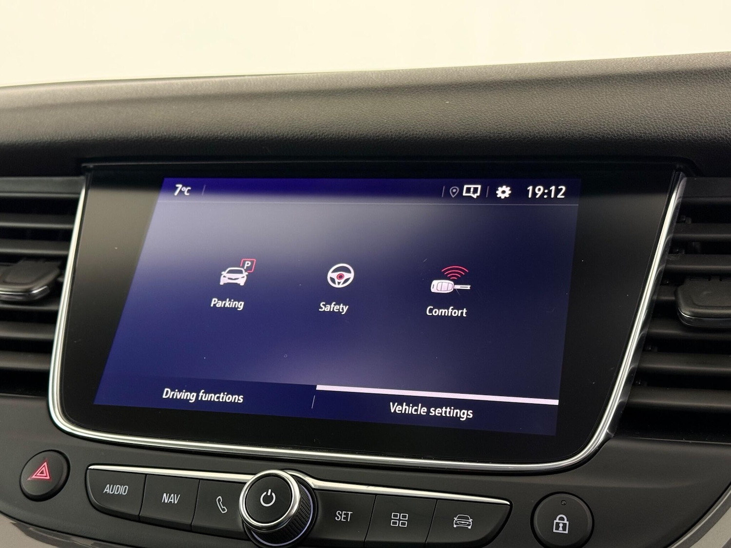 Used Vauxhall Grandland X 2020 for sale - 77182549: Photo 32