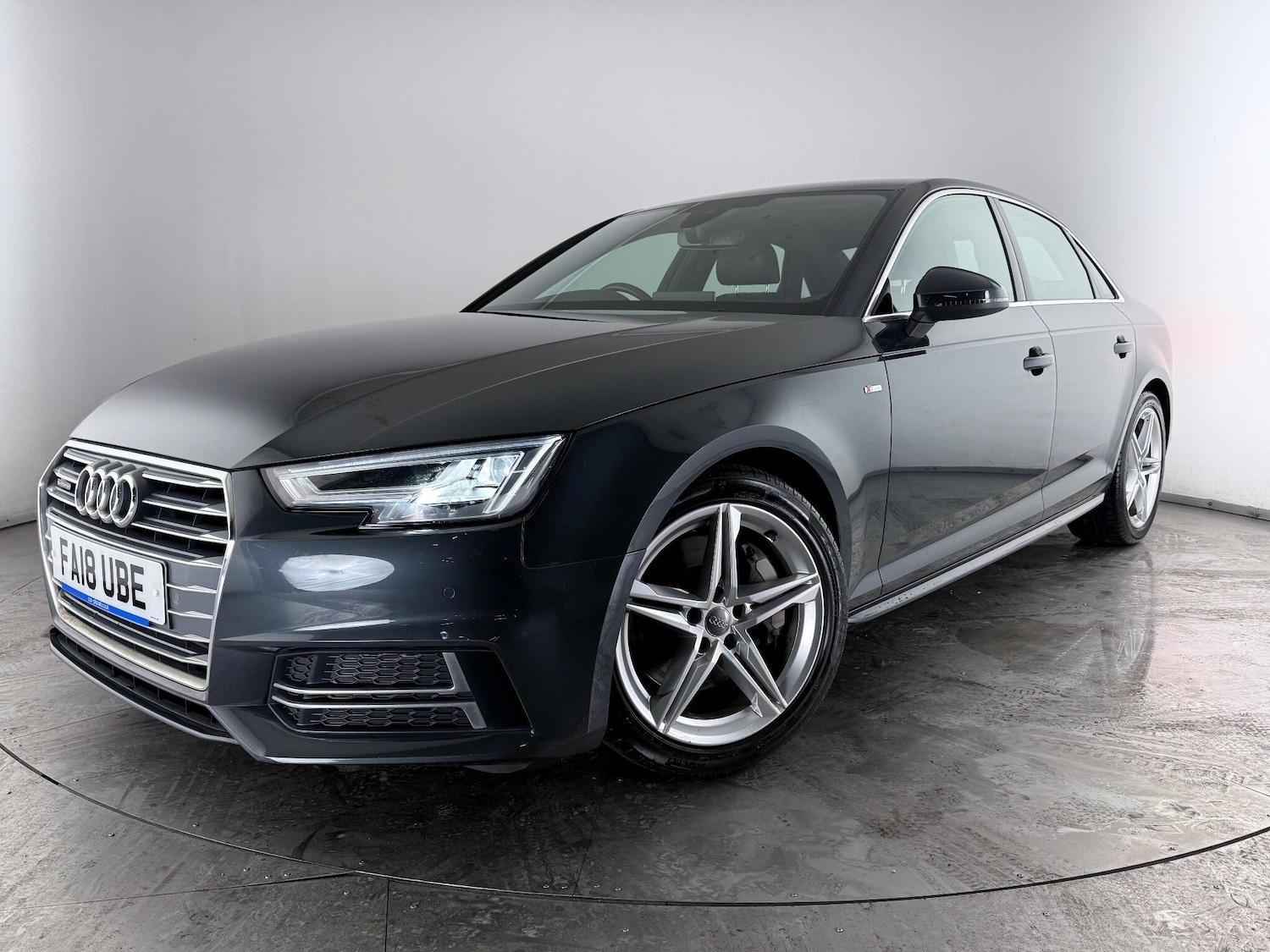 Used Audi A4 2018 for sale - 77183254: Photo 35