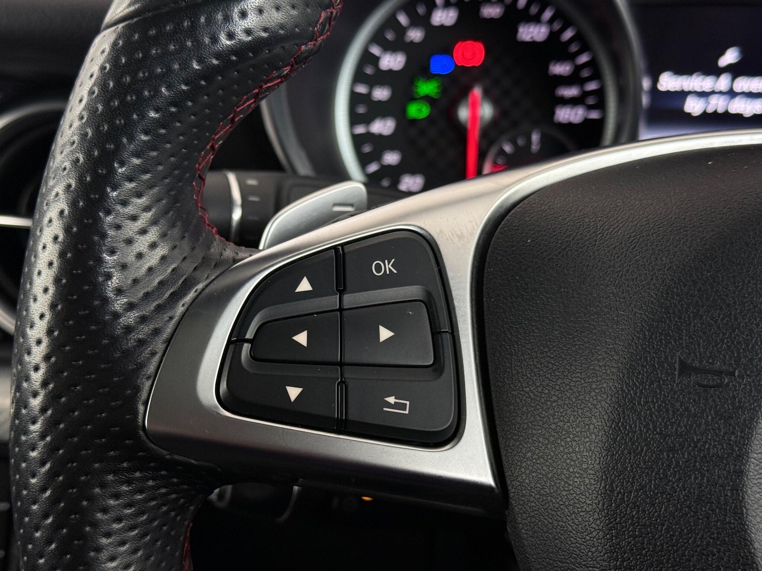 Used Mercedes-Benz SLC 2016 for sale - 76467283: Photo 22