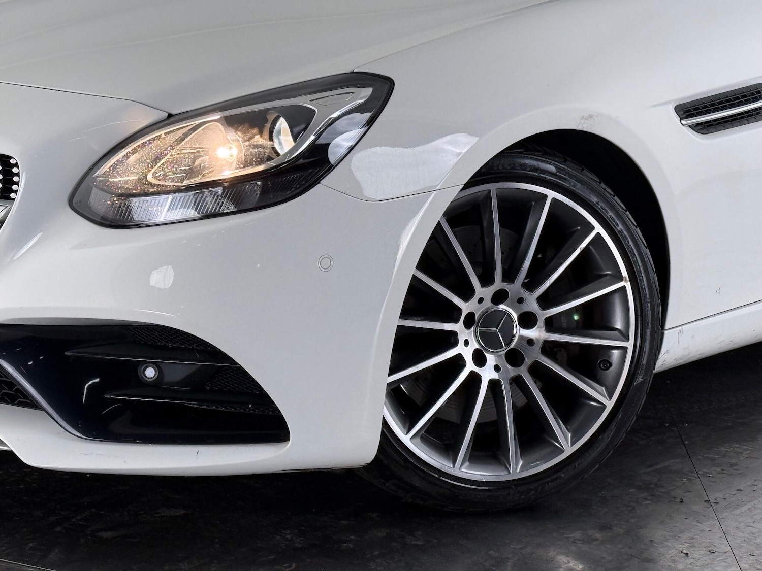 Used Mercedes-Benz SLC 2016 for sale - 76467283: Photo 41