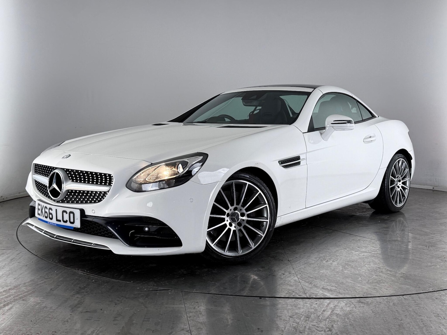 Used Mercedes-Benz SLC 2016 for sale - 76467283: Photo 42