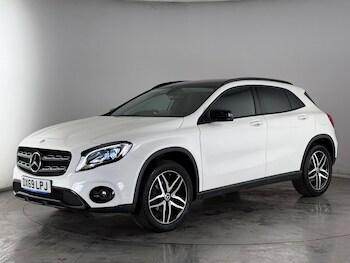 Used Mercedes-Benz GLA 2019 for sale - 77672097: Photo