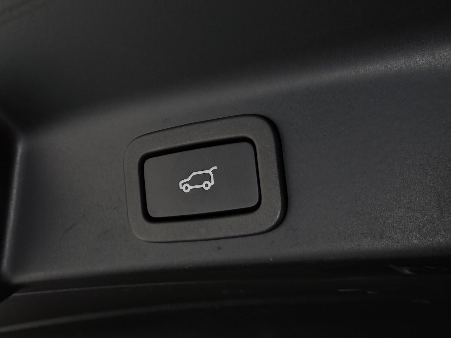 Used Jaguar F-Pace 2018 for sale - 76466903: Photo 12