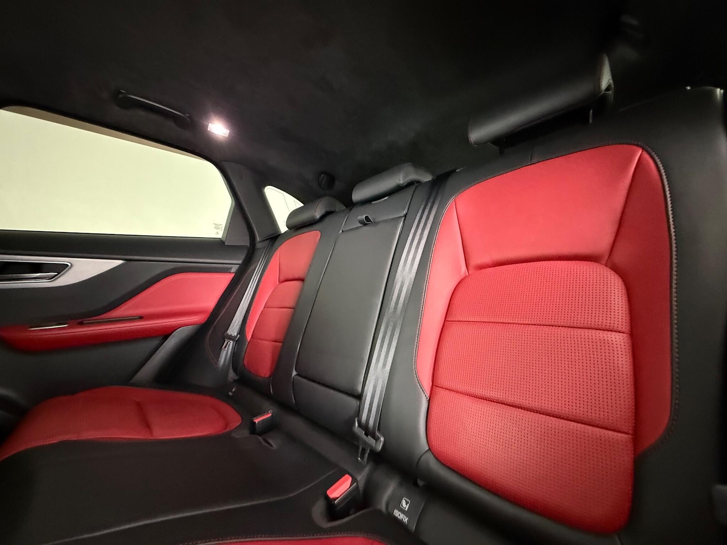 Used Jaguar F-Pace 2018 for sale - 76466903: Photo 17