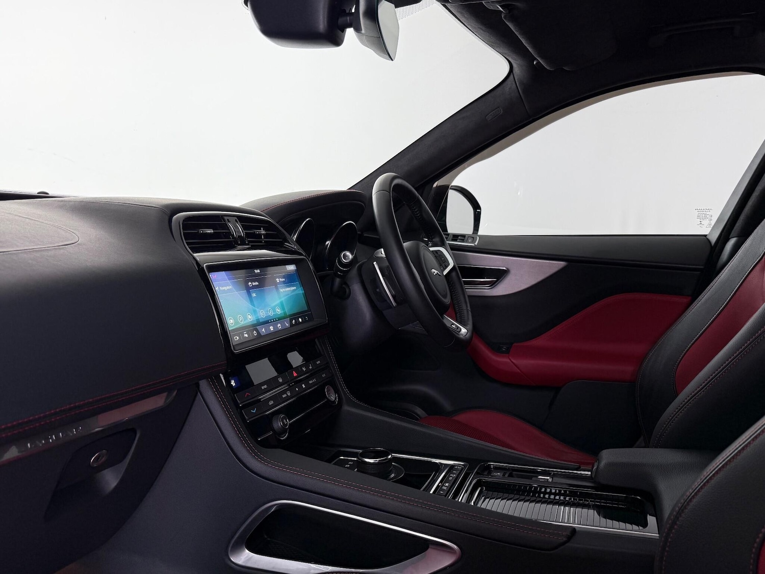 Used Jaguar F-Pace 2018 for sale - 76466903: Photo 19