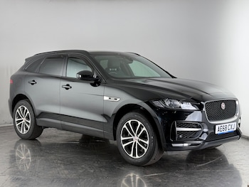 Used Jaguar F-Pace 2018 for sale - 76466903: Photo
