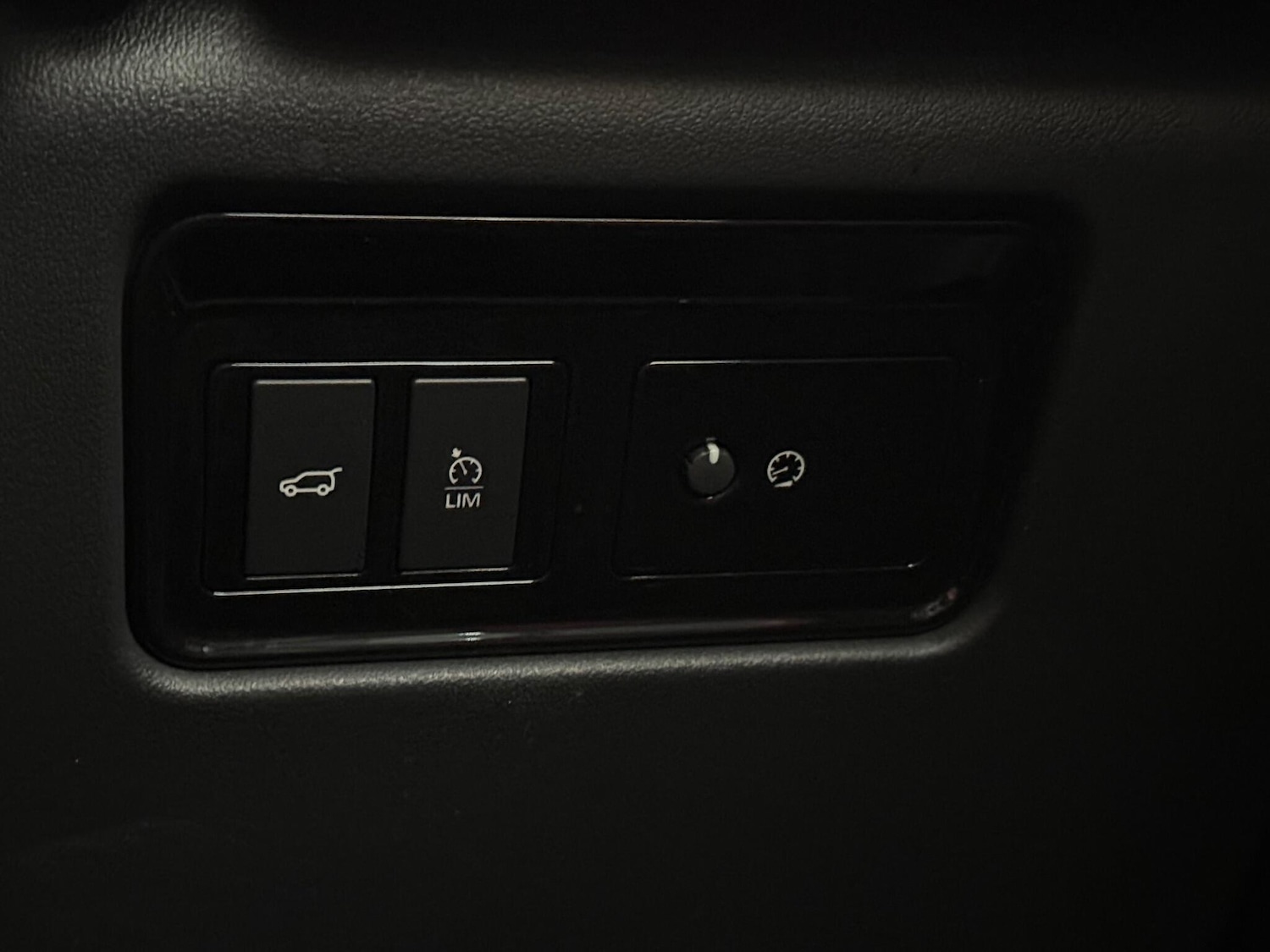 Used Jaguar F-Pace 2018 for sale - 76466903: Photo 37