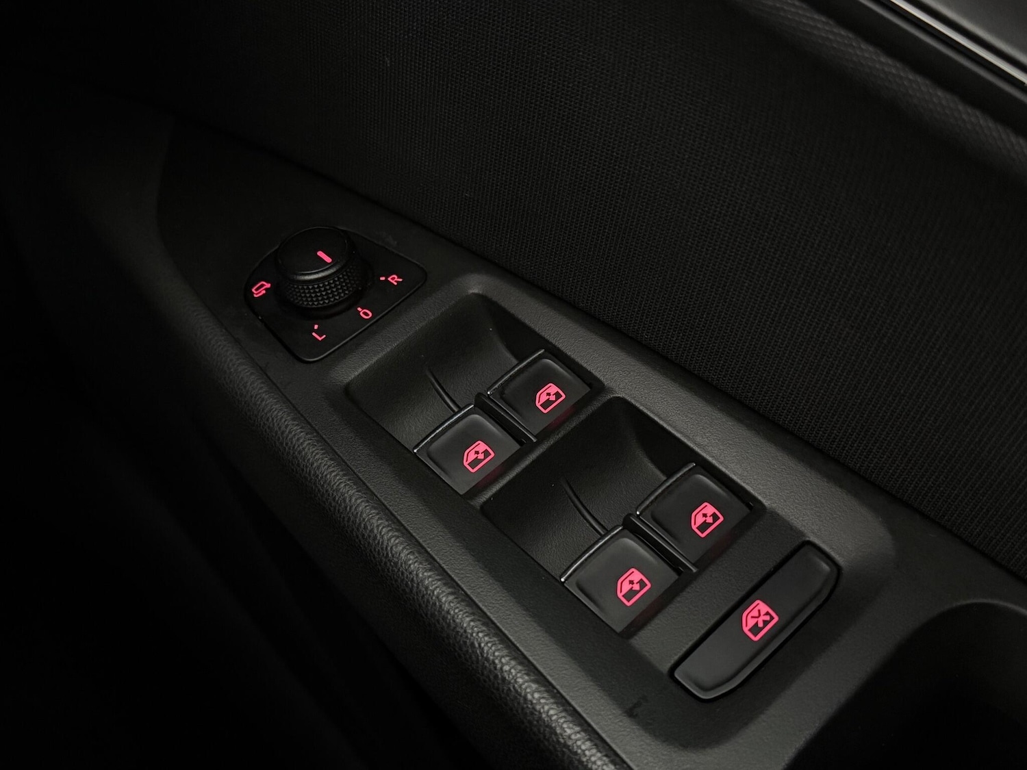 Used SEAT Leon 2019 for sale - 77247157: Photo 33