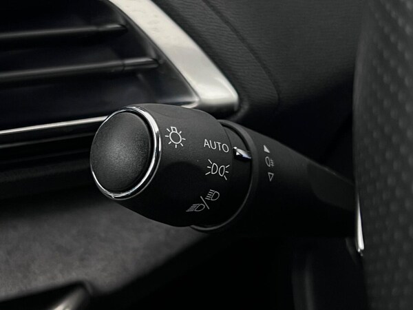 Used Peugeot 3008 2022 for sale - 74193687: Photo 27