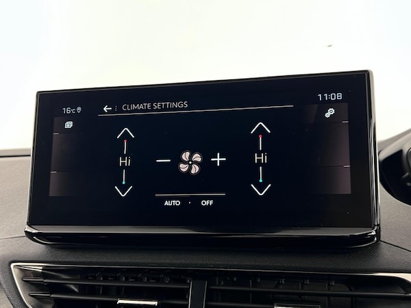 Used Peugeot 3008 2022 for sale - 74193687: Photo 32
