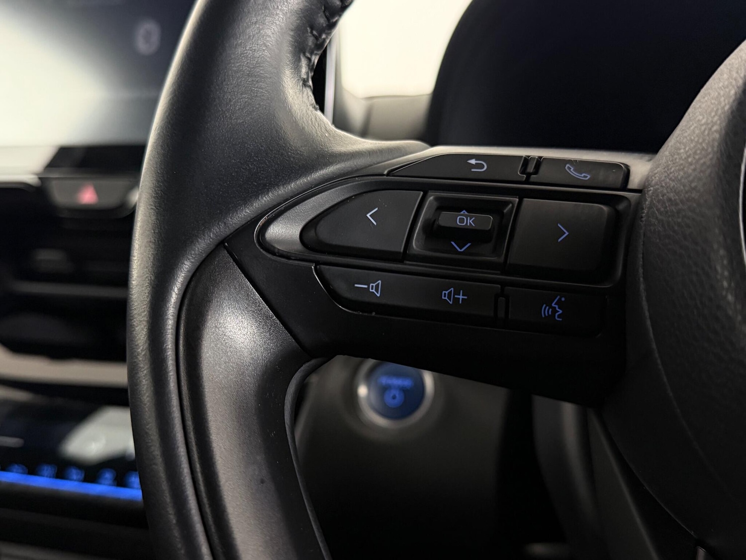 Used Toyota Yaris Cross 2022 for sale - 77182737: Photo 18