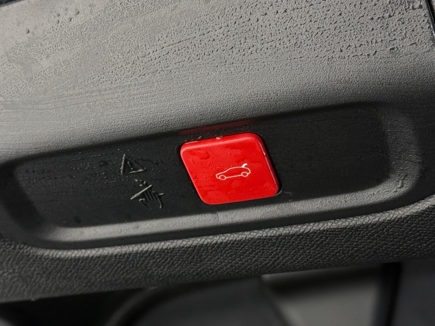 Used Peugeot 408 2024 for sale - 76936625: Photo 14