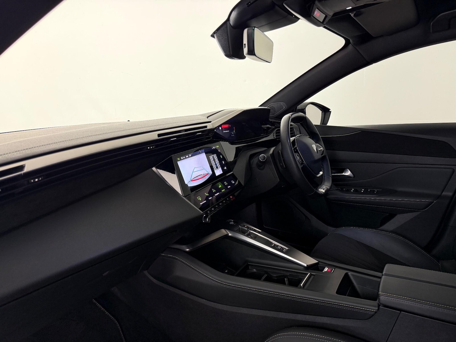 Used Peugeot 408 2024 for sale - 76936625: Photo 18