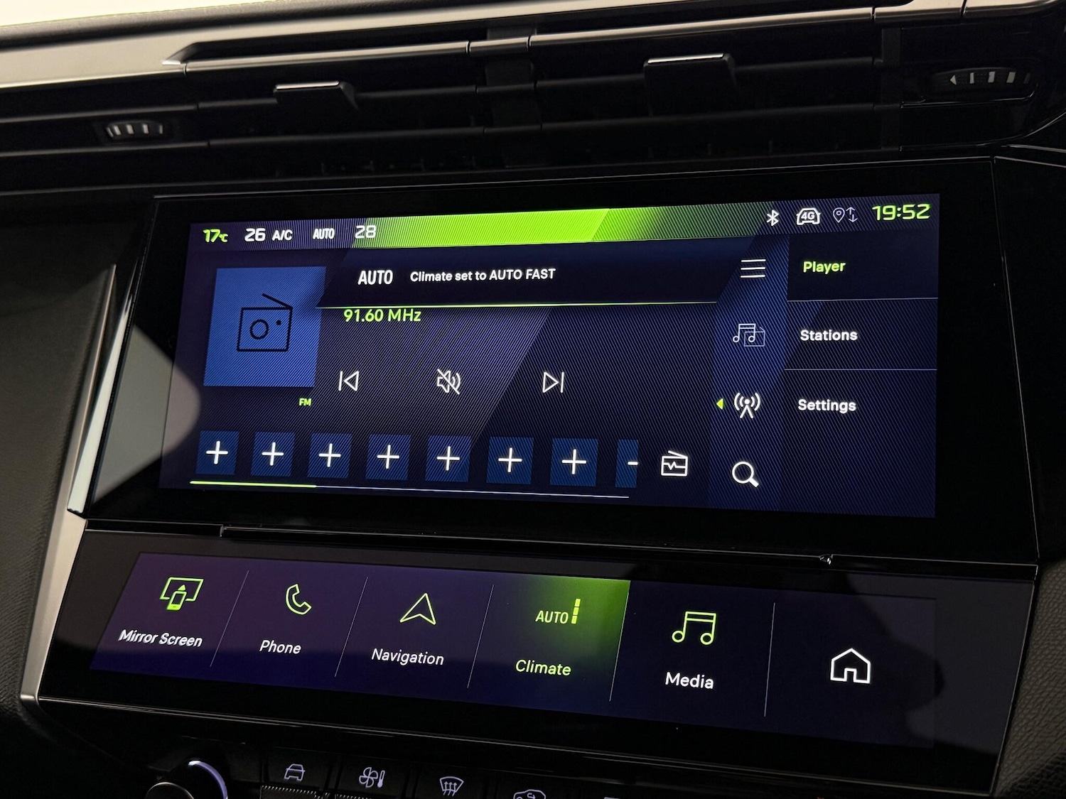 Used Peugeot 408 2024 for sale - 76936625: Photo 31