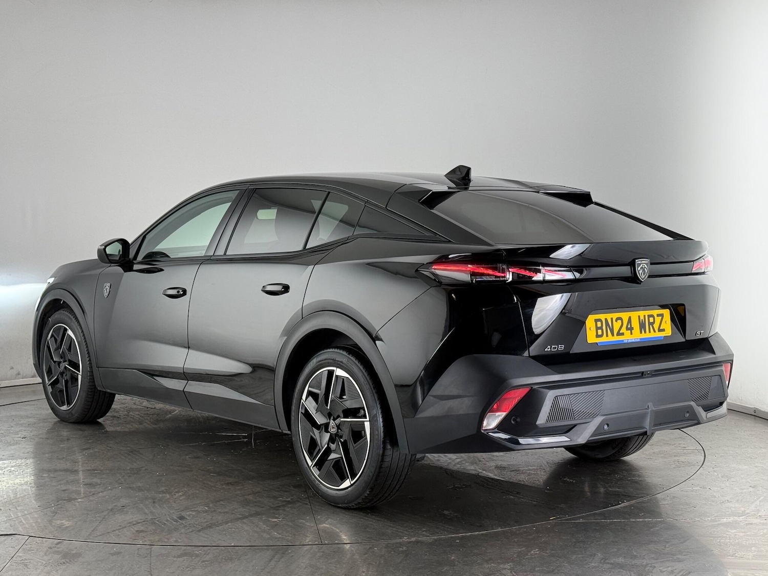 Used Peugeot 408 2024 for sale - 76936625: Photo 4