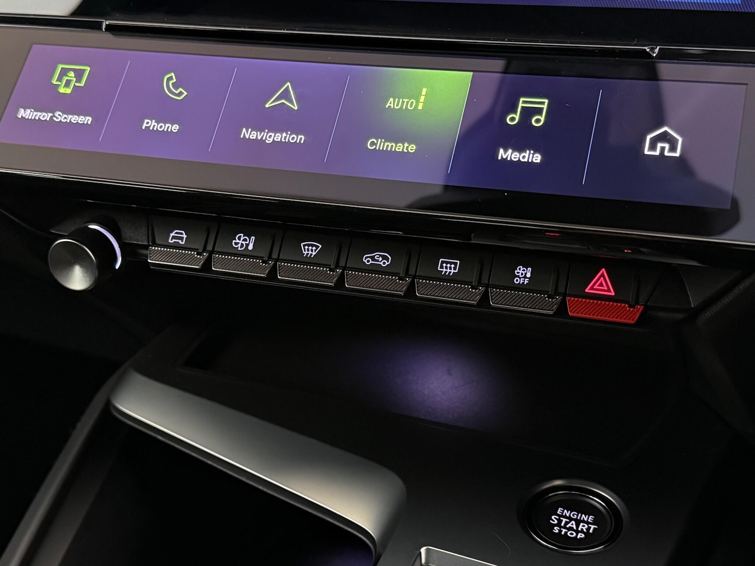 Used Peugeot 408 2024 for sale - 76936625: Photo 43