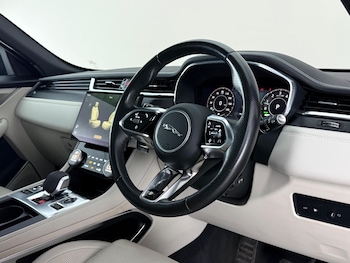 Used Jaguar F-Pace 2022 for sale - 79453897: Photo