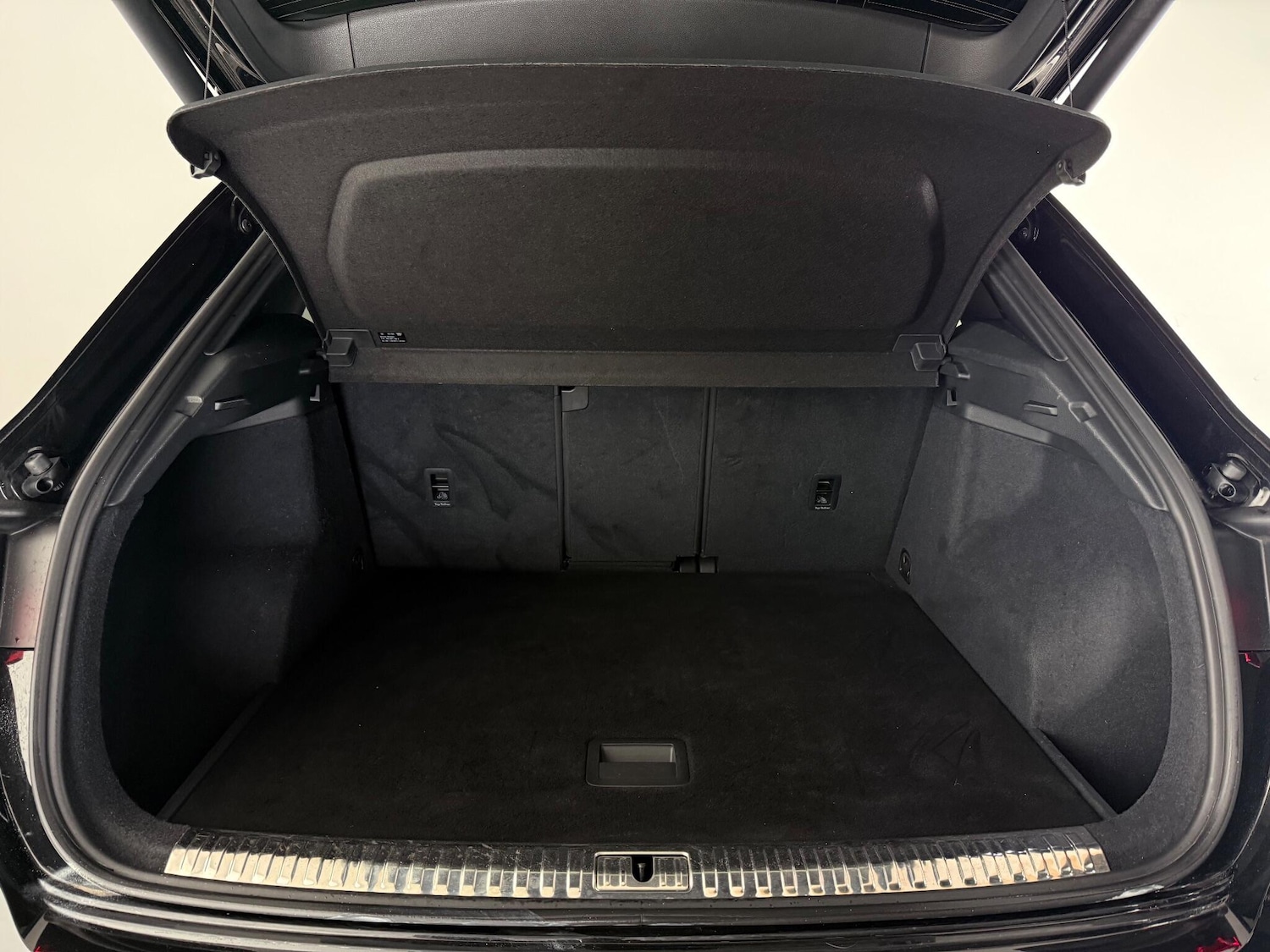 Used Audi Q3 2019 for sale - 76467009: Photo 11