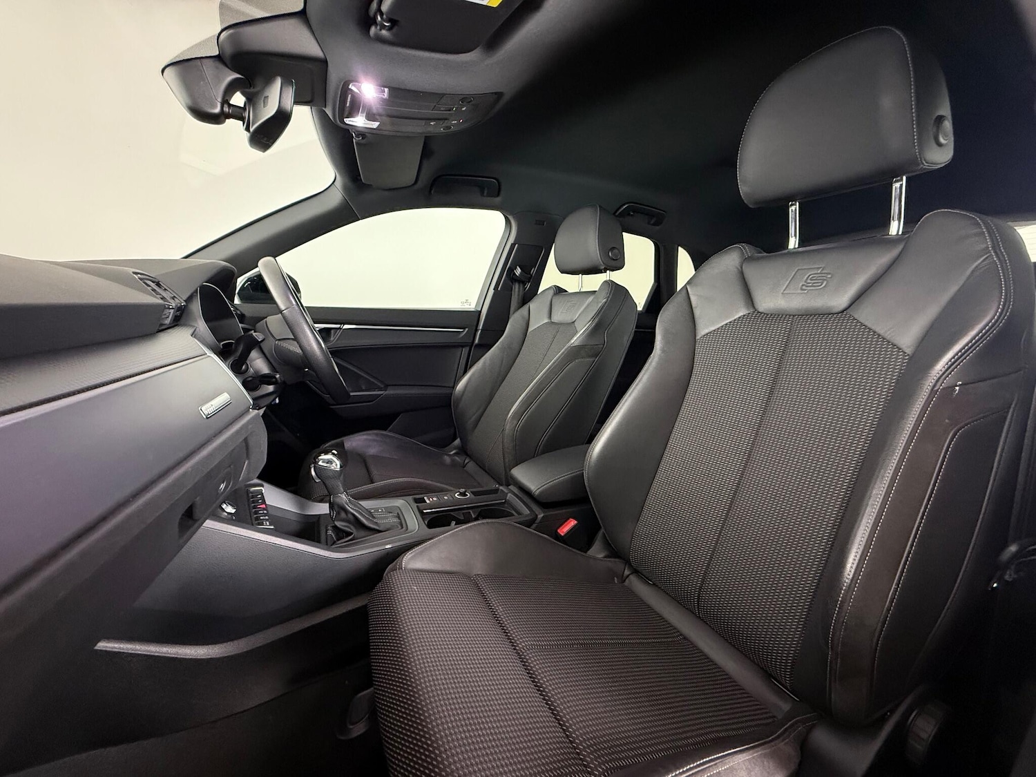 Used Audi Q3 2019 for sale - 76467009: Photo 18