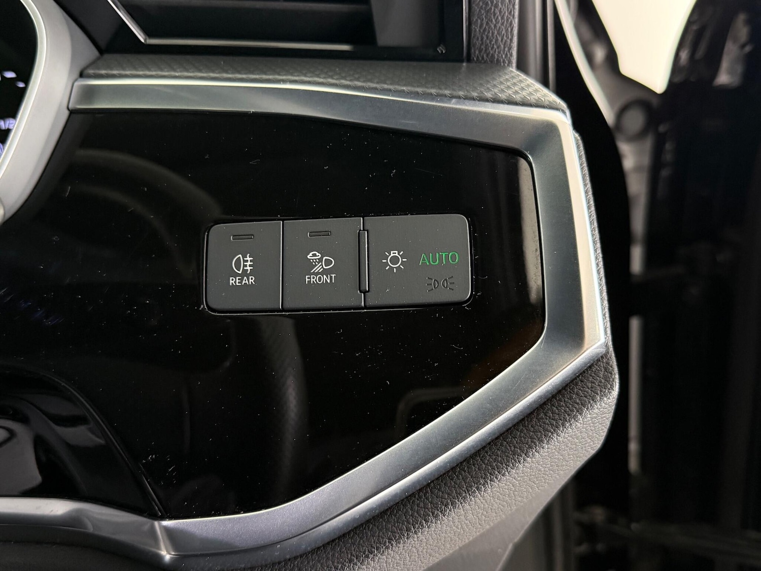 Used Audi Q3 2019 for sale - 76467009: Photo 24