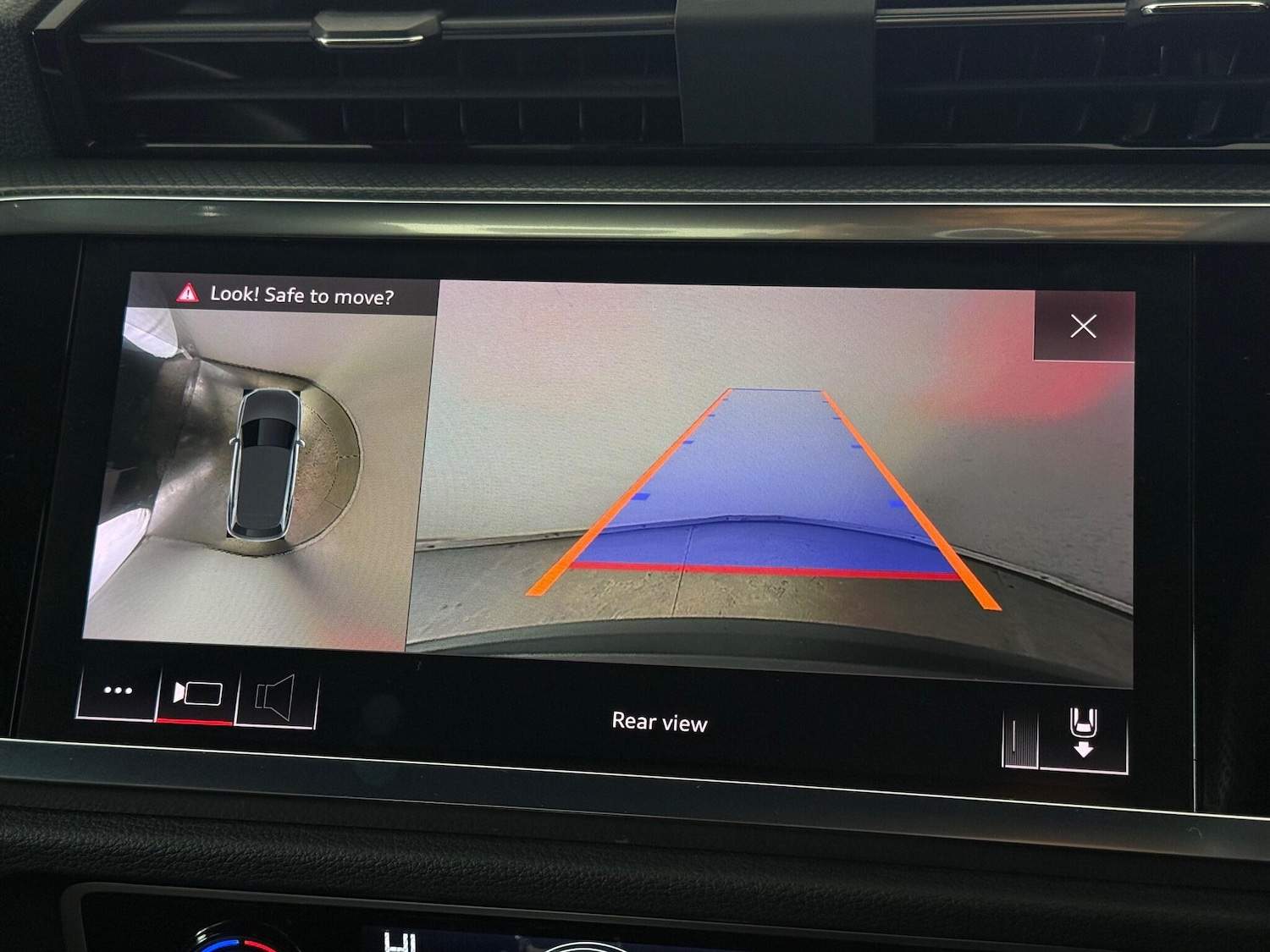 Used Audi Q3 2019 for sale - 76467009: Photo 37