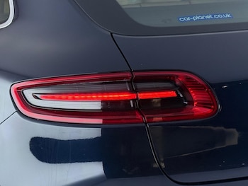 Used Porsche Macan 2017 for sale - 79076350: Photo