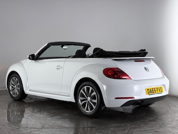Used Volkswagen Beetle 2015 for sale - 77259848: Photo