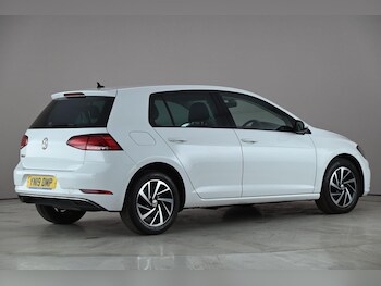 Used Volkswagen Golf 2019 for sale - 78073333: Photo