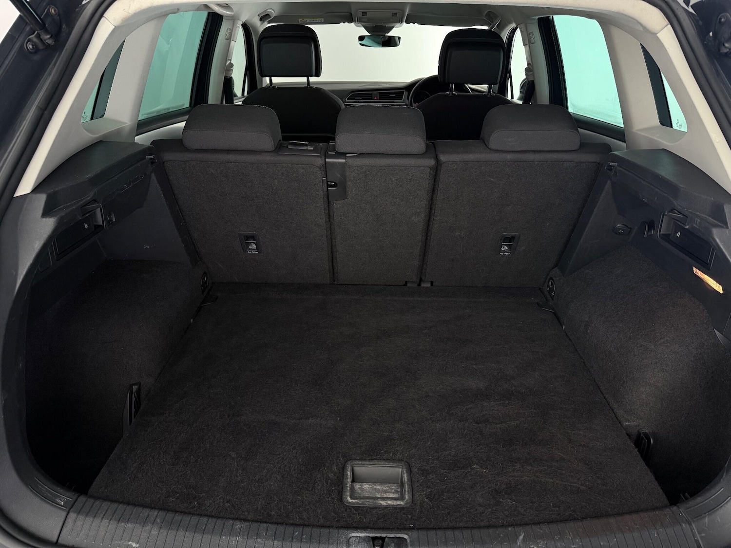 Used Volkswagen Tiguan 2019 for sale - 77217559: Photo 10