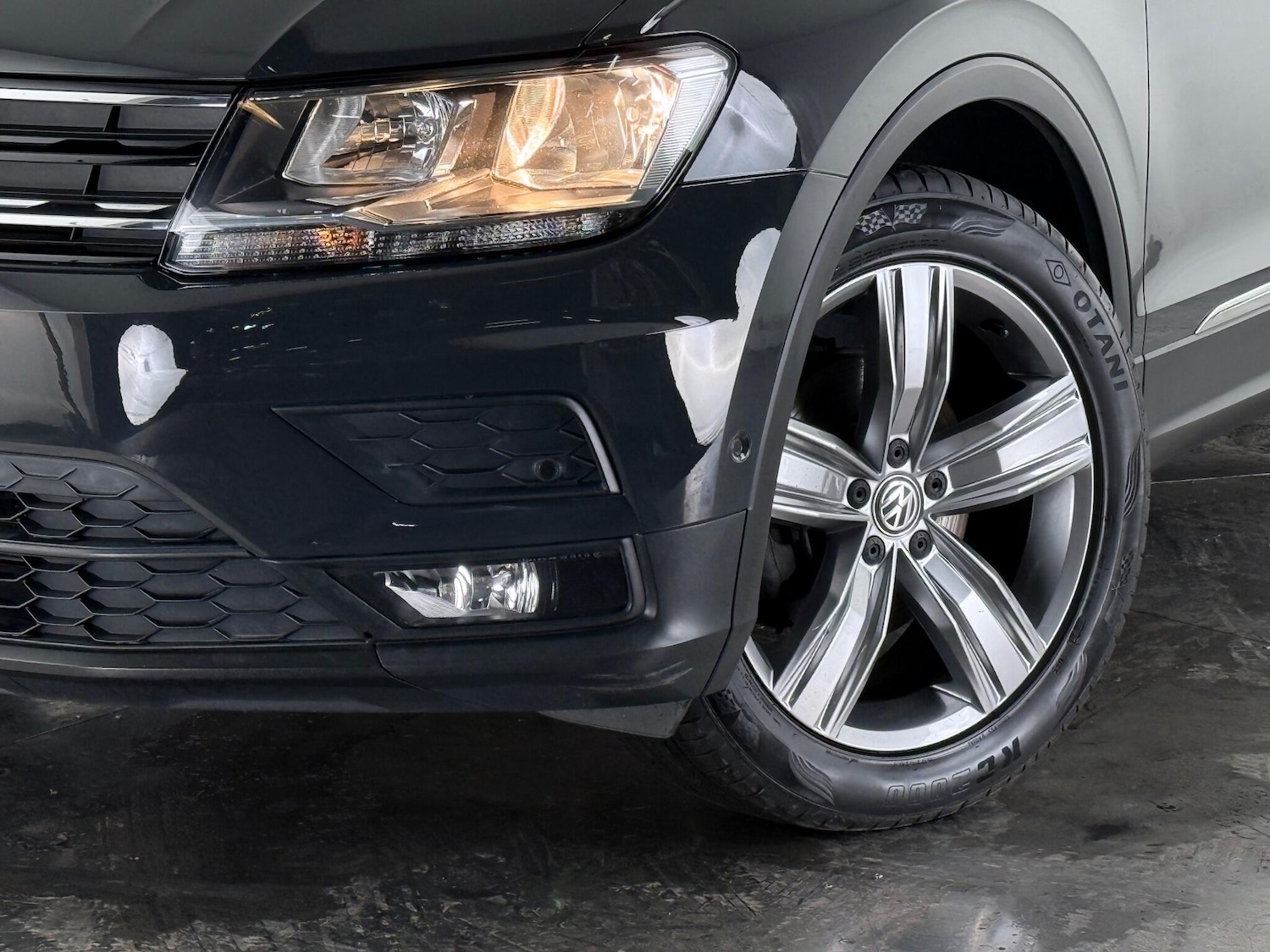 Used Volkswagen Tiguan 2019 for sale - 77217559: Photo 39