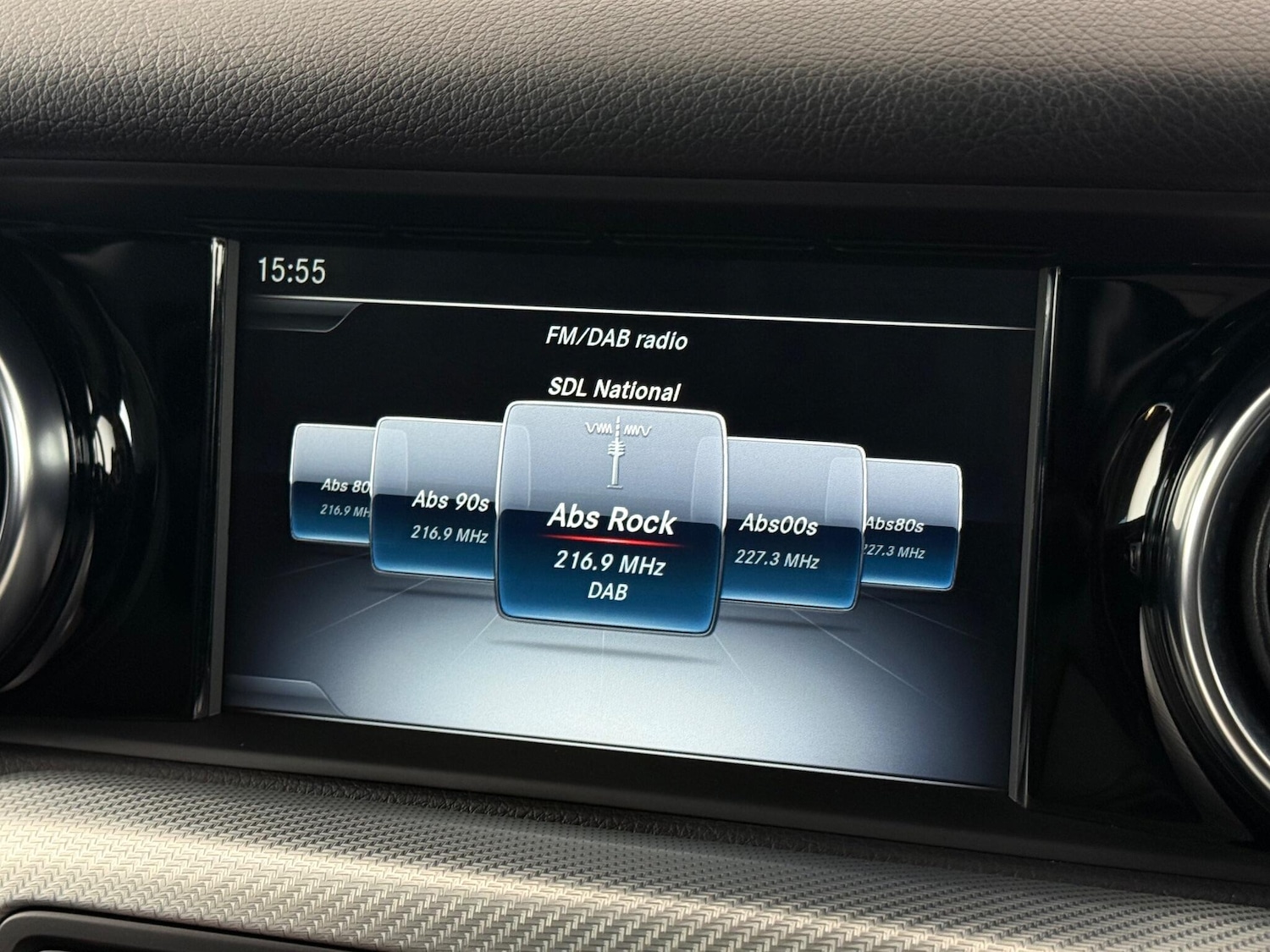 Used Mercedes-Benz SLC 2016 for sale - 77182431: Photo 20