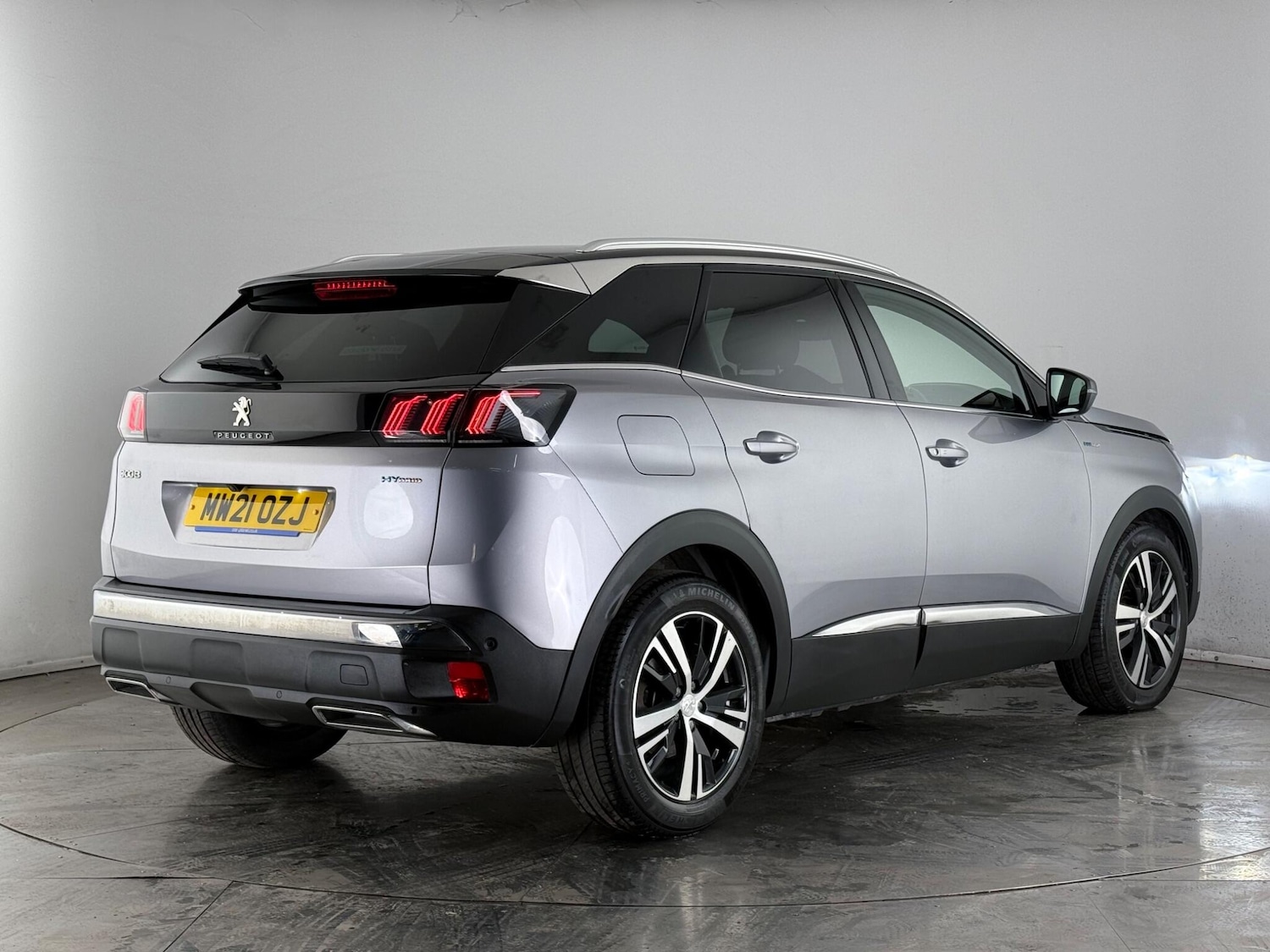 Used Peugeot 3008 2021 for sale - 77946930: Photo 3