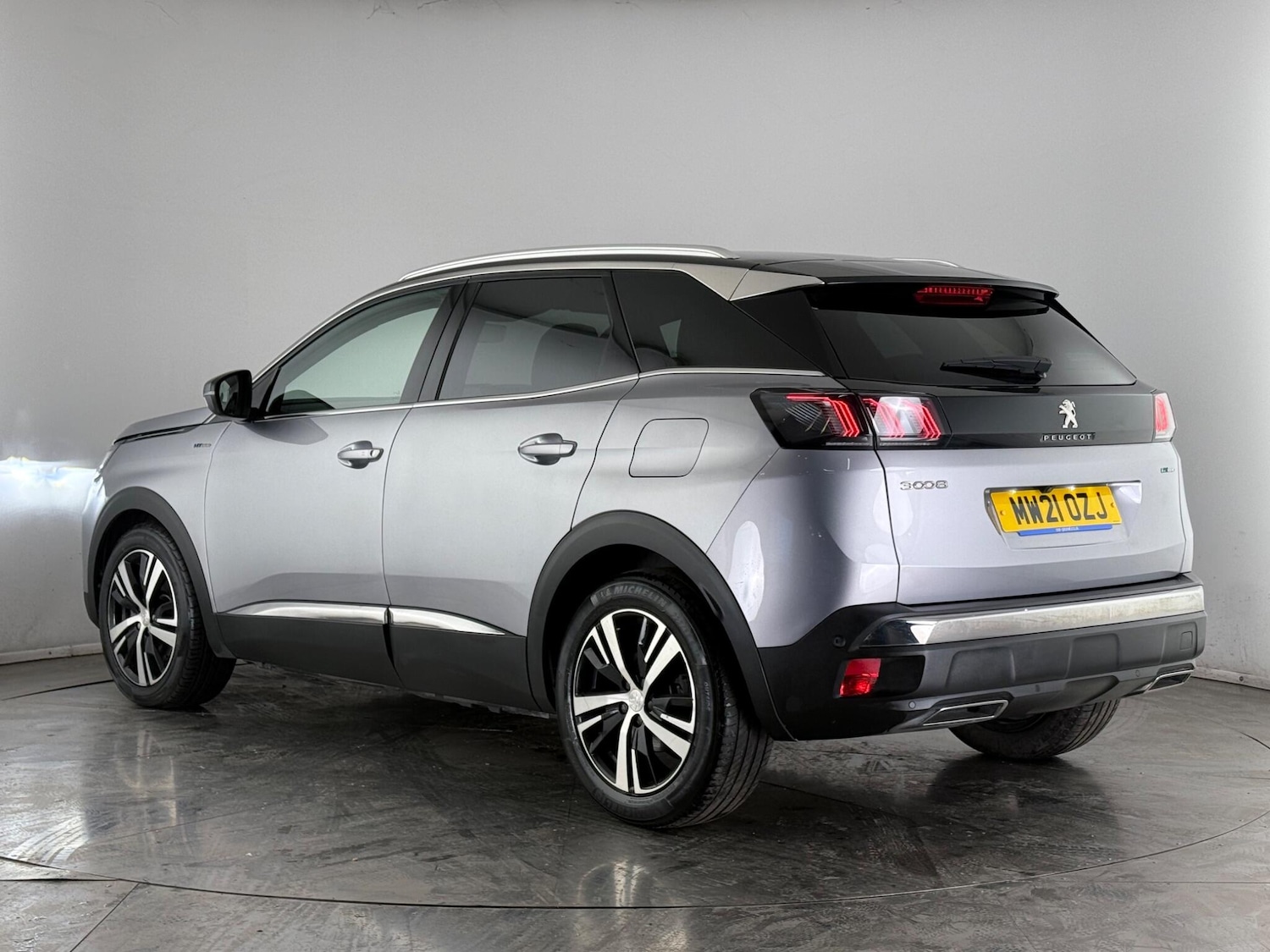 Used Peugeot 3008 2021 for sale - 77946930: Photo 4