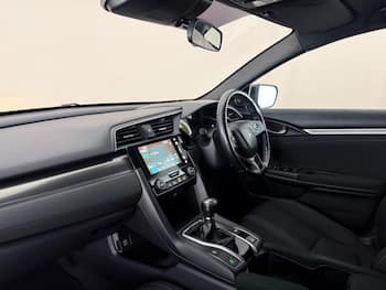 Used Honda Civic 2018 for sale - 79453886: Photo