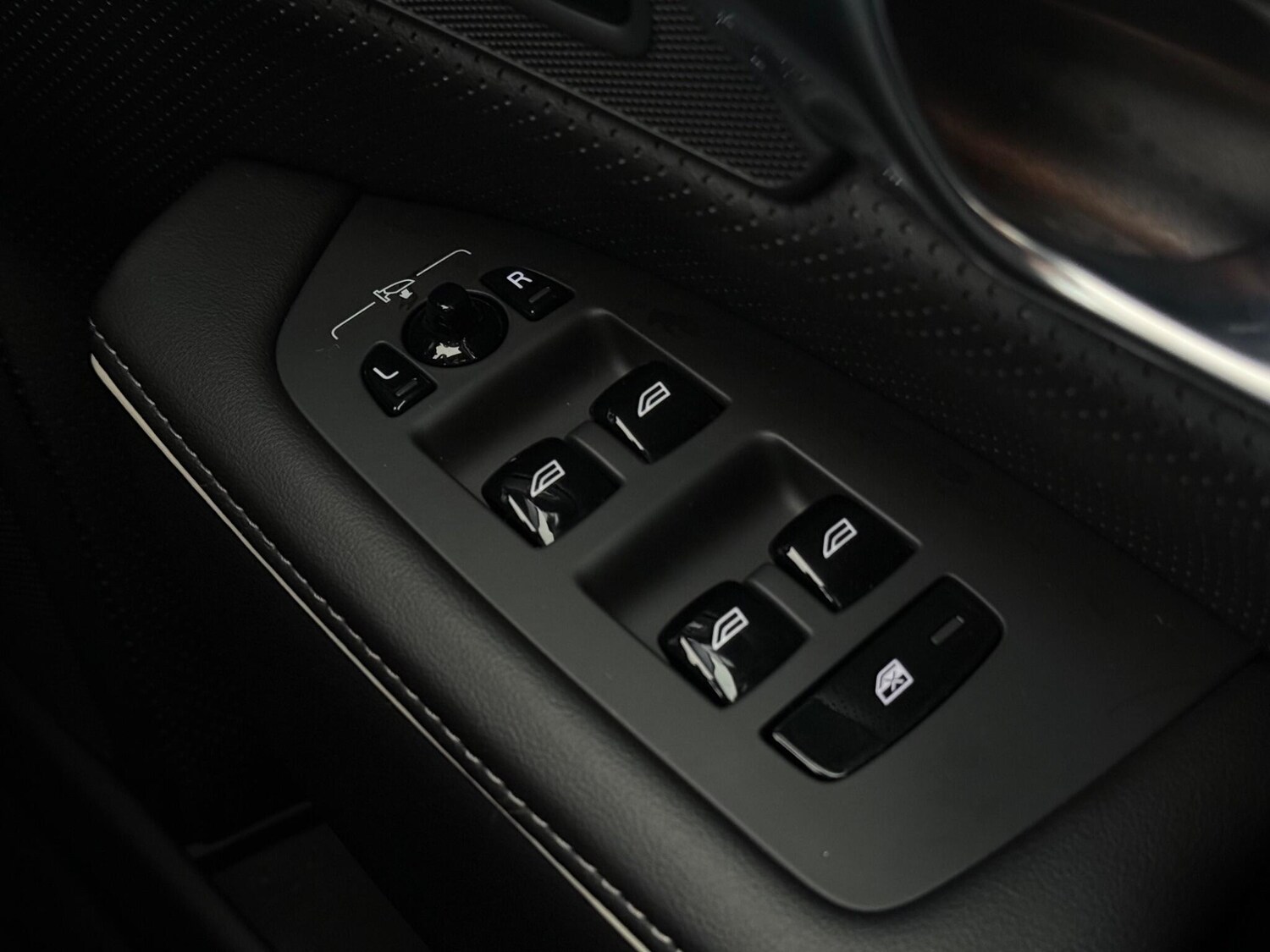 Used Volvo S90 2022 for sale - 77525218: Photo 23