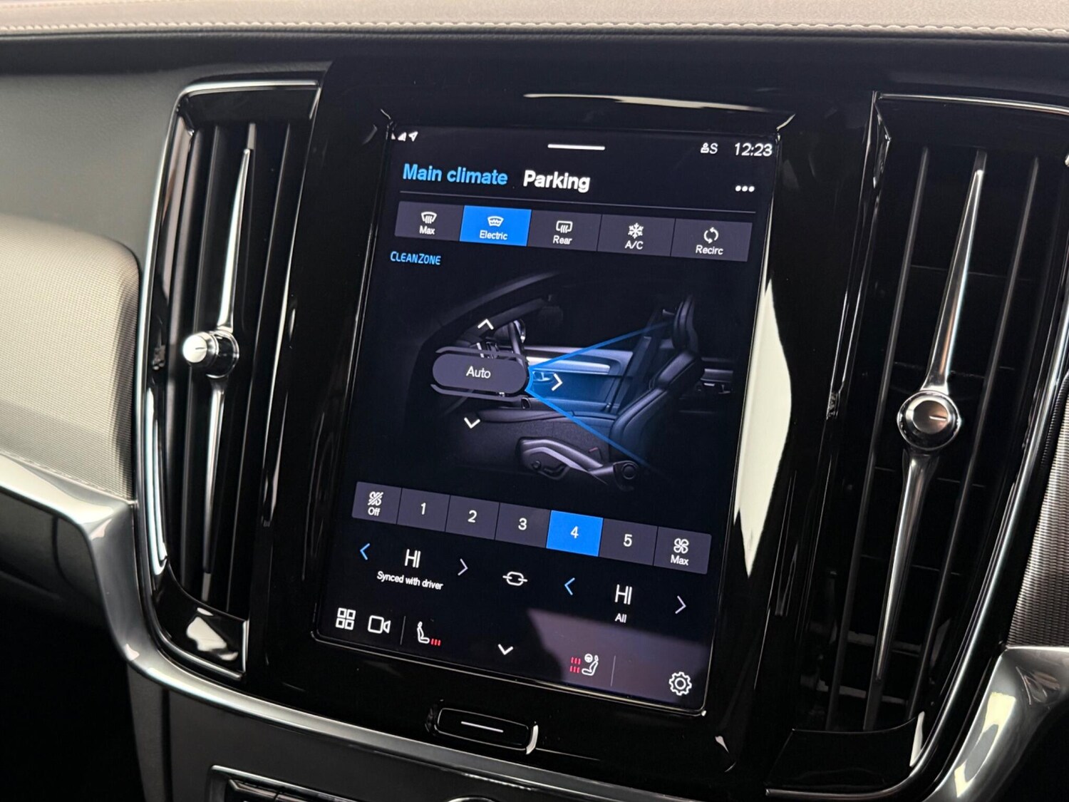 Used Volvo S90 2022 for sale - 77525218: Photo 28